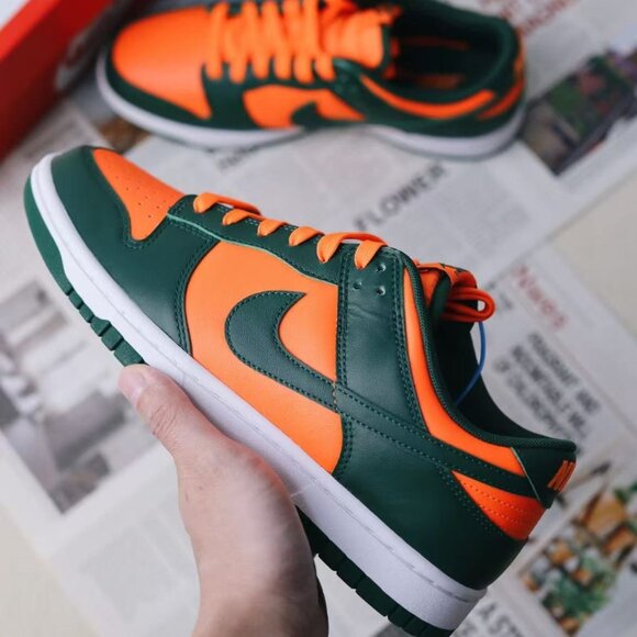 New Nike Dunk Green and Orange Women's Sports Shoes - Picture 3 of 6